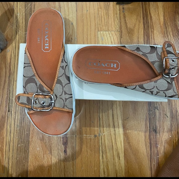 Coach Sandals - Picture 3 of 3